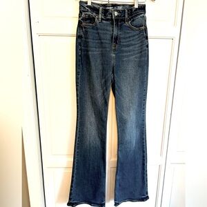 Old Navy Higher High-Rise Flare Denim, Secret Smooth Pockets, Size 0, dark wash